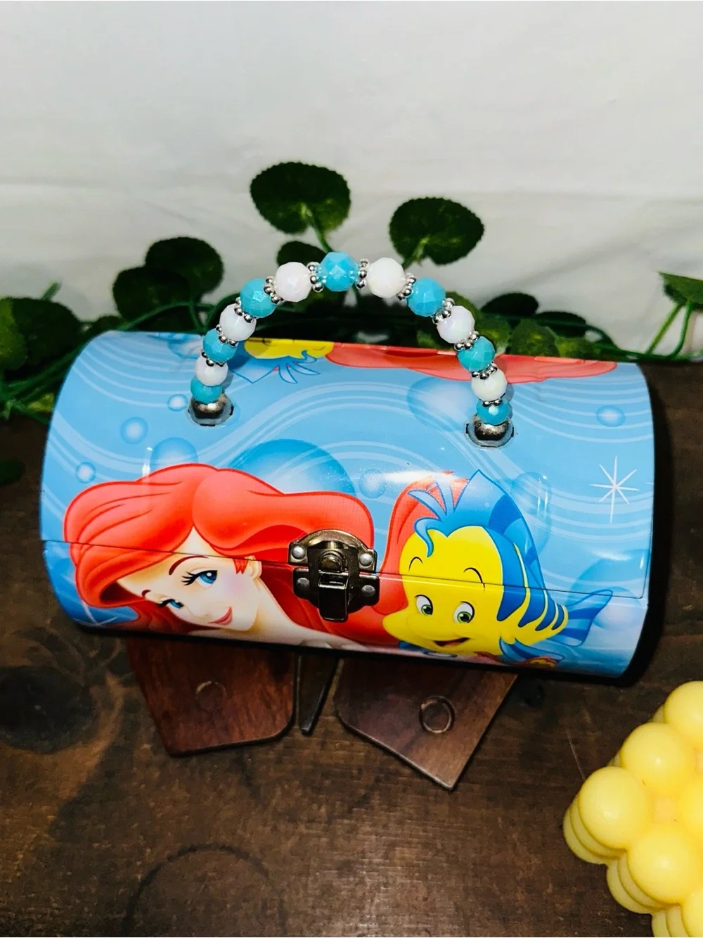 Disney Little Mermaid Ariel Flounder Tin Purse